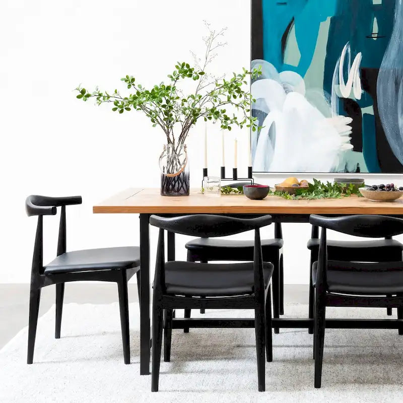 Chaises de salle à manger avec assise en tissu beige ou en similicuir foncé noyer, de bureau ou d'appoint pour salon, chambre et cuisine.